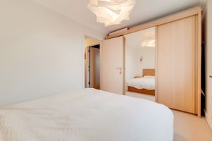 Bedroom- click for photo gallery
